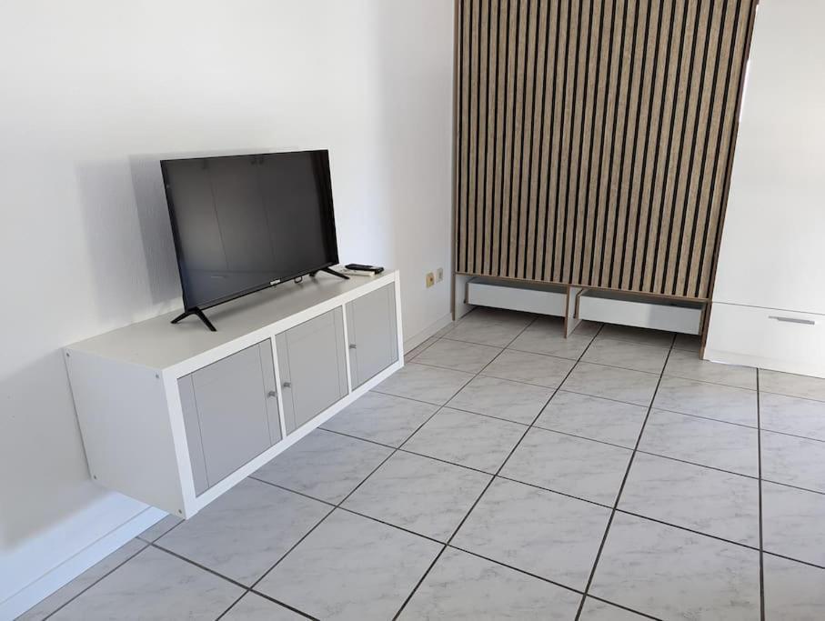 Apartmentlochbruecke メッケンベウーレン エクステリア 写真